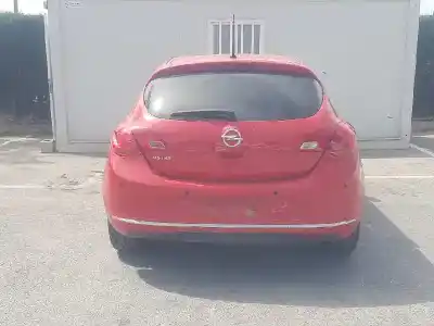 Veículo de Sucata opel astra j lim. selective do ano 2015 alimentado b16xer