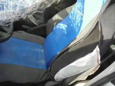 Здавання транспортного засобу citroen c4 picasso business class року 2009 потужний 9hz (dv6ted4)