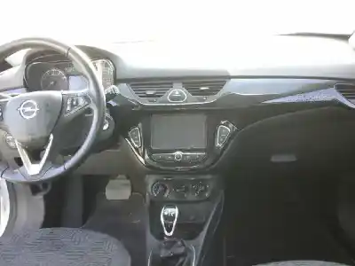 Veicolo di demolizione opel corsa e selective dell'anno 2017 alimentato b14xer