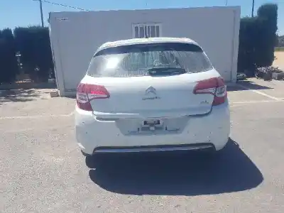 Здавання транспортного засобу citroen c4 lim. white attraction року 2012 потужний 5f01 Здавання транспортного засобу citroen c4 lim. white attraction року 2012 потужний 5f01