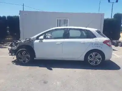Здавання транспортного засобу citroen c4 lim. white attraction року 2012 потужний 5f01 Здавання транспортного засобу citroen c4 lim. white attraction року 2012 потужний 5f01