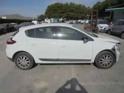 Vehicul casat renault                                            megane iii berlina 5 p                                                                                                                                                                                                                                     business                                                                                                                                                                                                                                                   al anului 2011 alimentat k9kj836