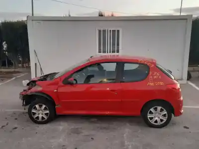 Scrapping Vehicle PEUGEOT 206+ Básico of the year 2010 powered HFX