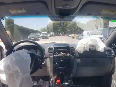 Véhicule à la ferraille kia sorento i (jc) 2.5 crdi de l'année 2008 alimenté d4cb