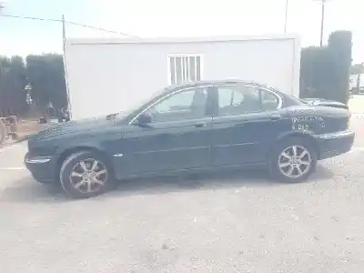 Здавання транспортного засобу jaguar x-type i (x400) 2.0 d року 2004 потужний 6b