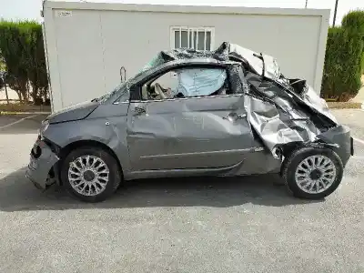 Sloopvoertuig fiat nuova 500 (150) lounge van het jaar 2019 aangedreven 169a4000