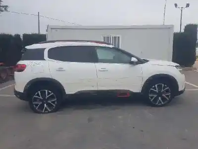 Veicolo di demolizione citroen c5 aircross feel dell'anno 2020 alimentato ah01