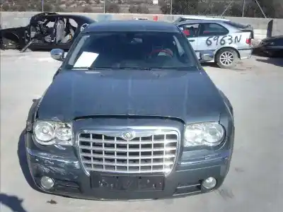 Scrapping Vehicle chrysler 300 c 3.5 of the year 2004 powered 35csp