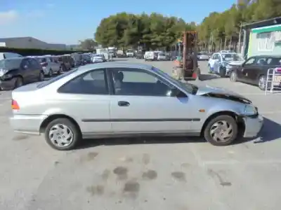 Veículo de Sucata honda civic coupe (ej6/8) 1.6 cat do ano 1997 alimentado d16y7