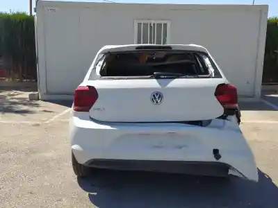 Veículo de Sucata volkswagen polo edition do ano 2018 alimentado dgt