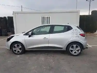 Veicolo di demolizione renault clio iv expression dell'anno 2014 alimentato k9kb6