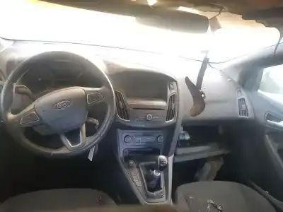 Sloopvoertuig ford focus lim. business van het jaar 2017 aangedreven m1dd