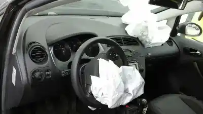 Veículo de Sucata seat altea (5p1) reference do ano 2009 alimentado bxe