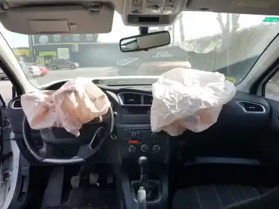 Scrapping Vehicle citroen c4 lim. white attraction of the year 2011 powered 9h06