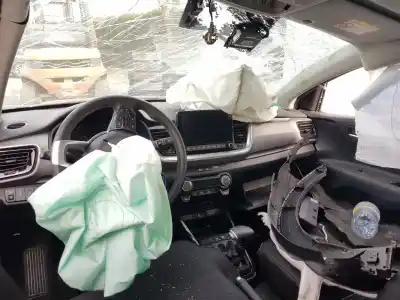 Scrapping Vehicle kia stonic (ybcuv) drive of the year 2021 powered g3lf