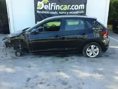 Veicolo di demolizione VOLKSWAGEN POLO Advance dell'anno 2018 alimentato CHZ