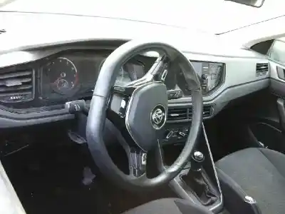 Veículo de Sucata volkswagen polo advance do ano 2018 alimentado chz