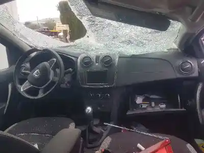 Veículo de Sucata dacia sandero stepway do ano 2019 alimentado h4bb4