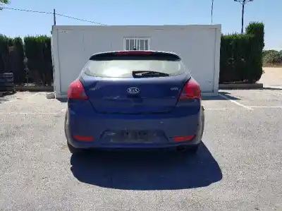 Veículo de Sucata kia cee´d active do ano 2009 alimentado d4fbu