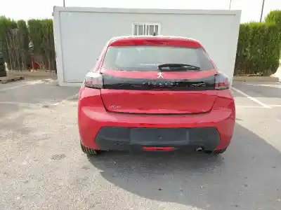 Veículo de Sucata peugeot 208 (p2) active pack do ano 2021 alimentado hm05