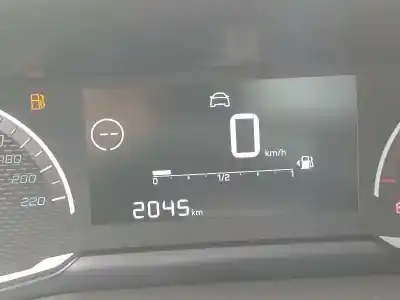 Veículo de Sucata peugeot 208 (p2) active pack do ano 2021 alimentado hm05