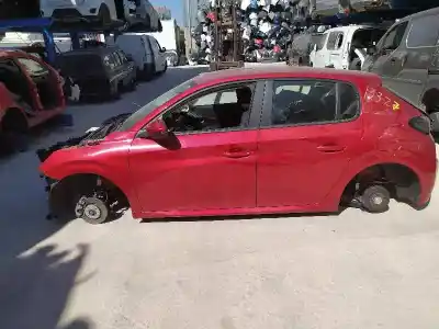 Veículo de Sucata peugeot 208 (p2) active pack do ano 2021 alimentado hm05