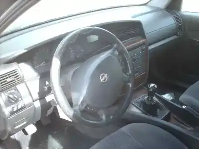 Scrapping Vehicle opel omega b elegance berlina of the year 2001 powered x25dt