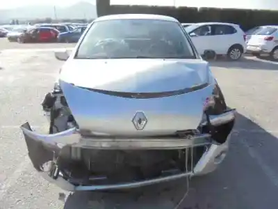 Здавання транспортного засобу renault clio iii authentique року 2011 потужний k9kt766