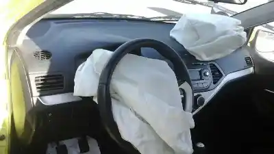 Scrapping Vehicle kia picanto concept of the year 2011 powered g4la