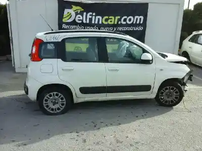 Véhicule à la ferraille fiat panda (319) easy de l'année 2012 alimenté 169a4000
