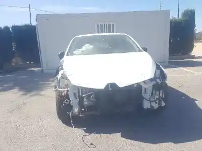 Здавання транспортного засобу renault clio iv life року 2018 потужний k9ke6