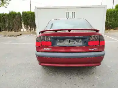 Sloopvoertuig renault laguna (b56) 1.8 mono cat van het jaar 1998 aangedreven f3p