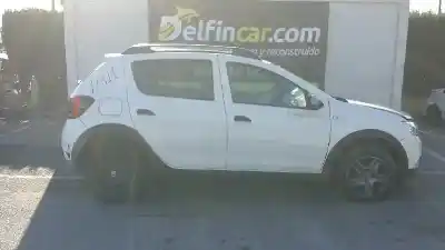 Veículo de Sucata dacia sandero stepway do ano 2016 alimentado h4bb408