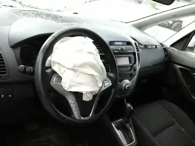 Veículo de Sucata hyundai ix20 gls comfort do ano 2016 alimentado g4fc