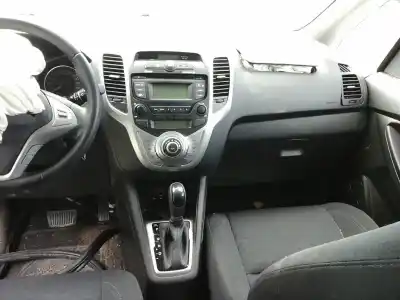Veículo de Sucata hyundai ix20 gls comfort do ano 2016 alimentado g4fc