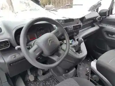 Veículo de Sucata citroen berlingo start m do ano 2020 alimentado yh01