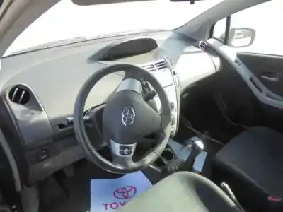Veicolo di demolizione toyota yaris (ksp9/scp9/nlp9) básico dell'anno 2007 alimentato 2sz