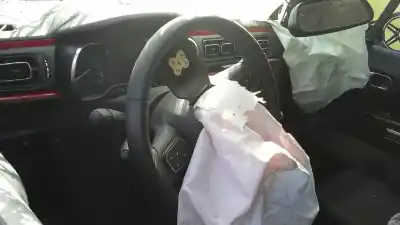 Veículo de Sucata citroen c3 live do ano 2017 alimentado bh02