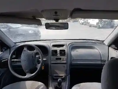 Veicolo di demolizione renault laguna (b56) 2.0 rt (b56c/h/l) dell'anno 1994 alimentato f3pd720