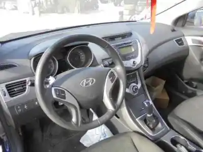 Sloopvoertuig hyundai elantra (md) confort van het jaar 2011 aangedreven g4fg