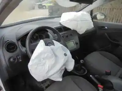 Sloopvoertuig seat toledo (5p2) exclusive van het jaar 2009 aangedreven bse