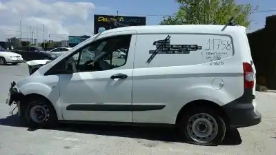 Veículo de Sucata FORD TRANSIT COURIER Combi Trend do ano 2016 alimentado XUCD