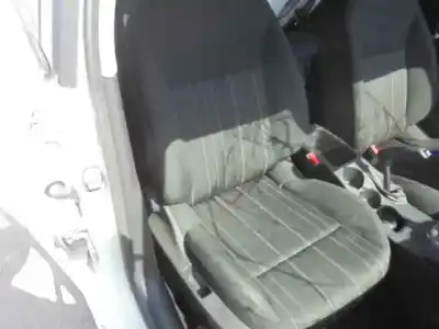 Vehicul casat citroen c4 lim. business al anului 2014 alimentat 9hp (dv6dted)