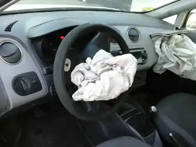 Veicolo di demolizione seat ibiza (6j5) stylance / style dell'anno 2009 alimentato bms