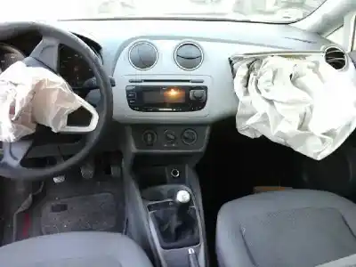 Veicolo di demolizione seat ibiza (6j5) stylance / style dell'anno 2009 alimentato bms