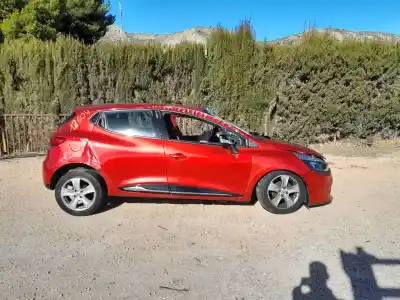 Sloopvoertuig renault clio iv dynamique van het jaar 2012 aangedreven h4ba400