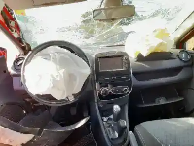 Sloopvoertuig renault clio iv dynamique van het jaar 2012 aangedreven h4ba400