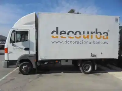 Vehículo de desguace NISSAN ATLEON CHASIS CABINA del año 2006 con motor BD30