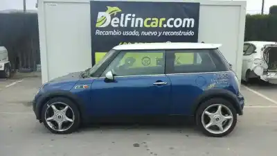 Veicolo di demolizione mini mini (r50,r53) cooper dell'anno 2003 alimentato w10b16a
