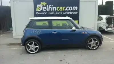 Veicolo di demolizione mini mini (r50,r53) cooper dell'anno 2003 alimentato w10b16a